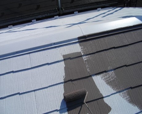 画像：屋根塗装 中塗り